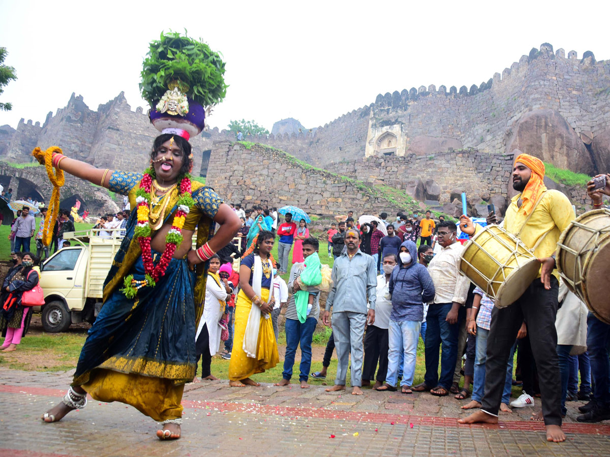 Golconda Bonalu Celebrations 2021 Pics - Sakshi16