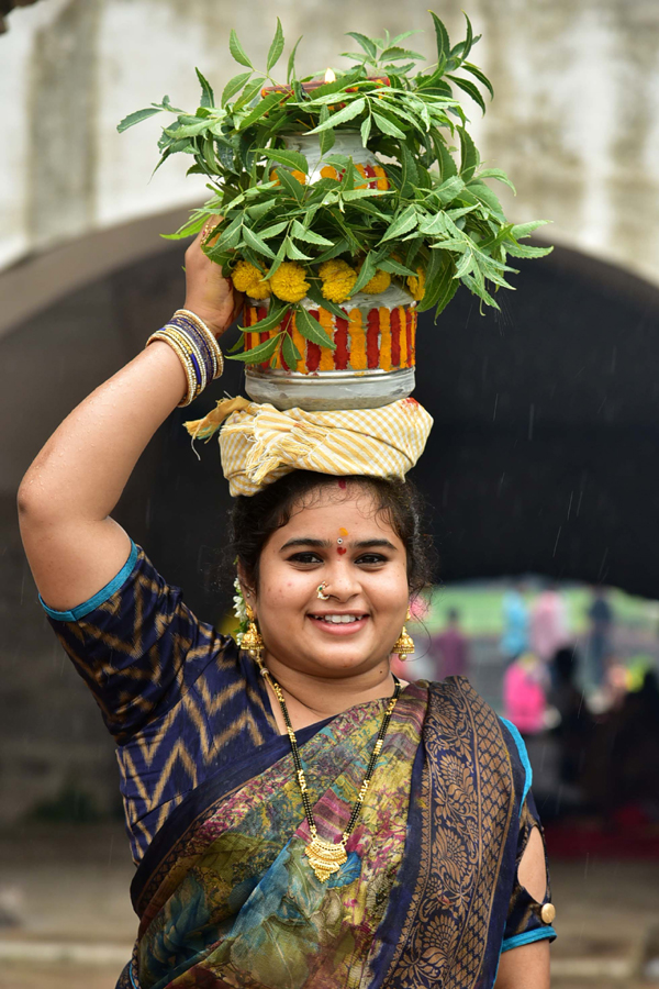 Golconda Bonalu Celebrations 2021 Pics - Sakshi38