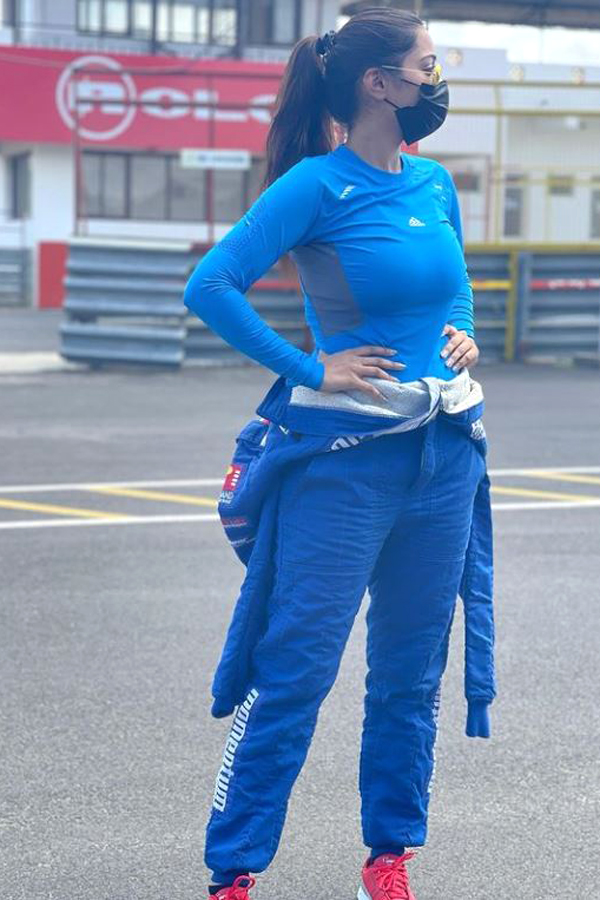 Nivetha Pethuraj has completed Level 1 of the Formula race car - Sakshi13