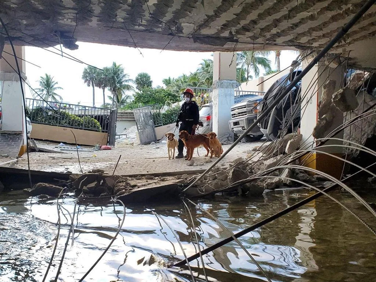 Rescue Ongoing After Miami Condo Partially Photos - Sakshi13