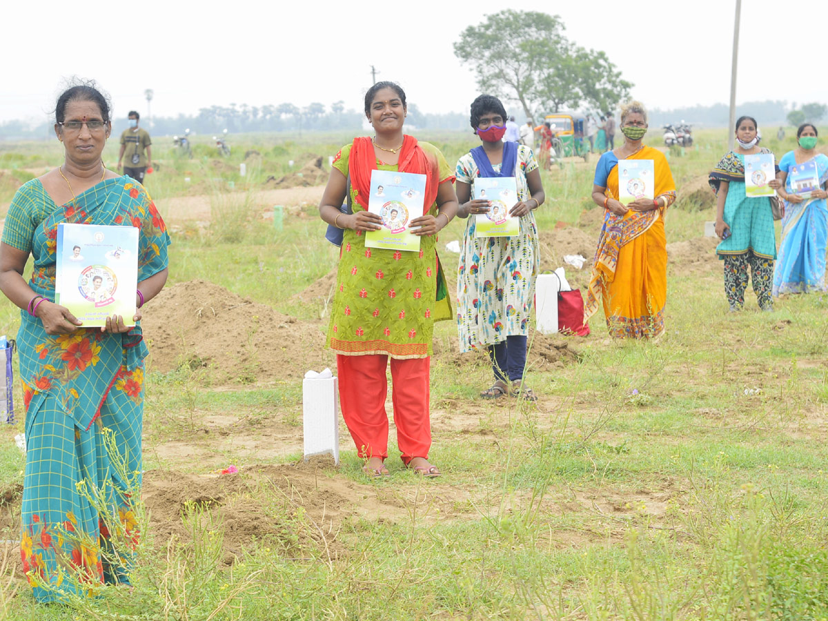 YSR Jagananna colonies photos  - Sakshi16