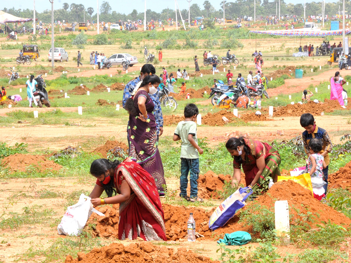 YSR Jagananna colonies photos  - Sakshi2