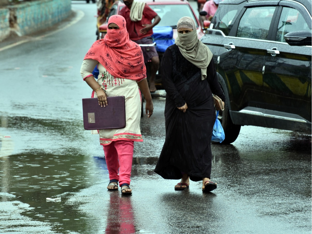 Heavy Rain In Andhra Pradesh - Sakshi1