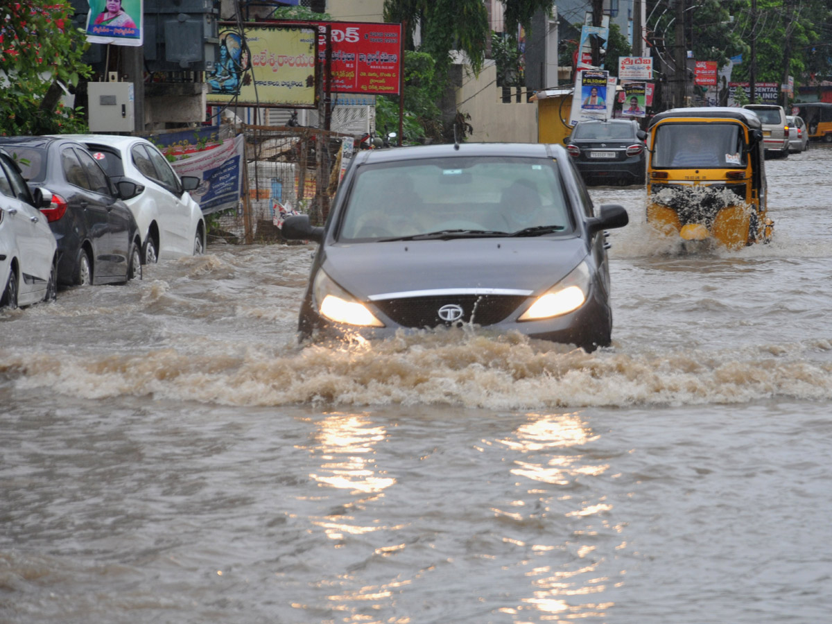 Heavy Rain in Telangana - Sakshi2