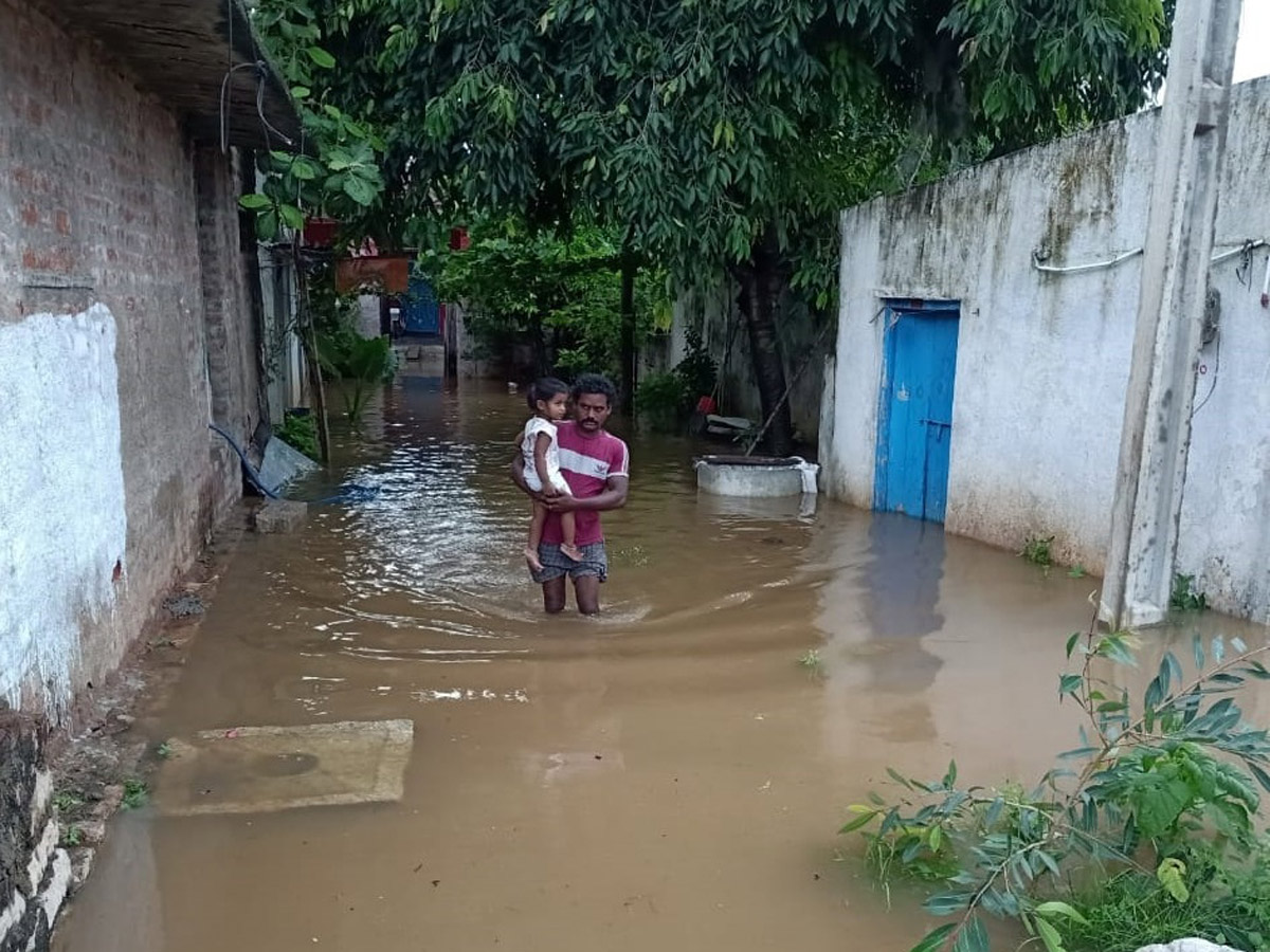 Heavy Rain in Telangana - Sakshi11