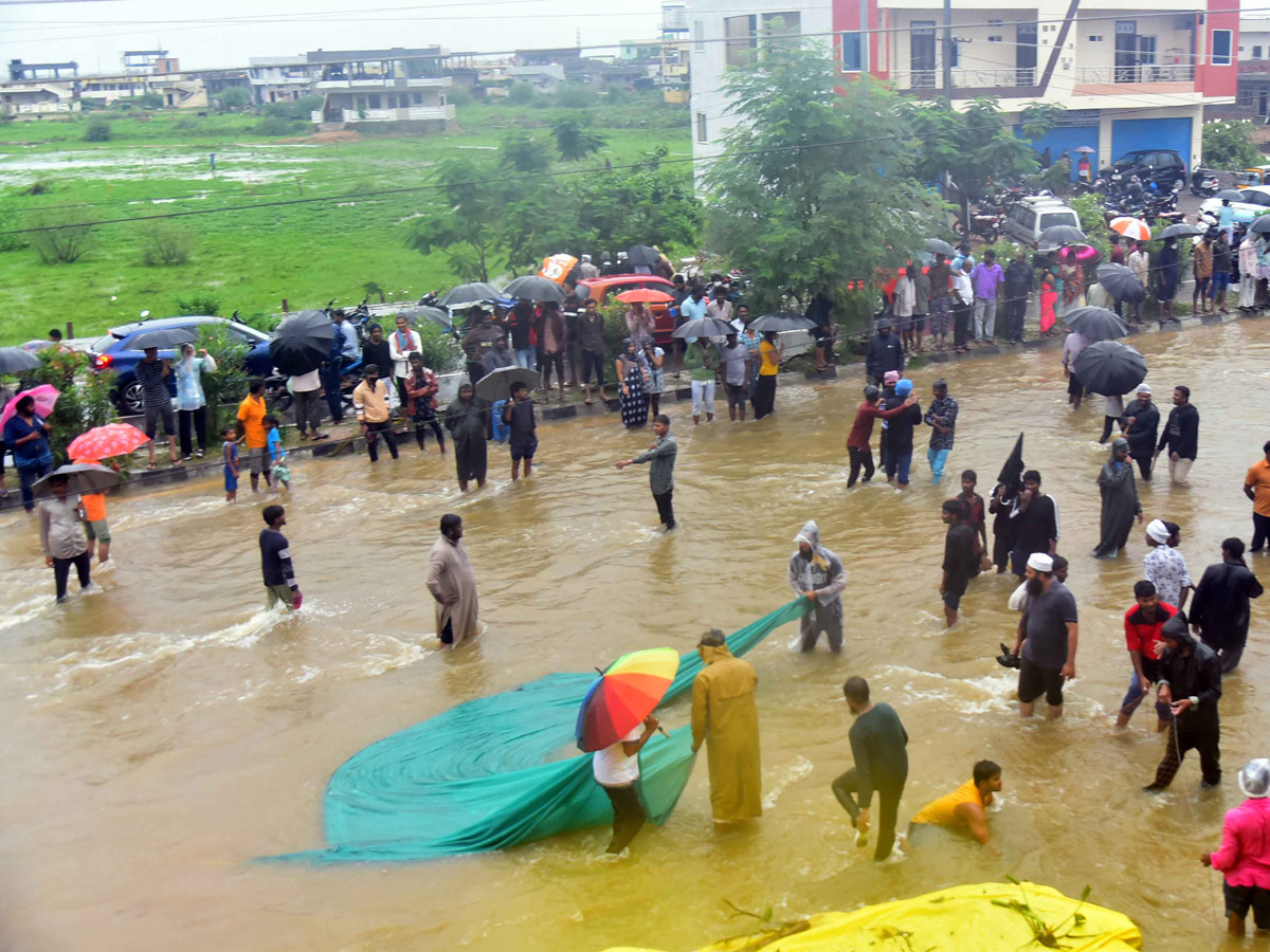 Heavy Rain in Adilabad District Photos - Sakshi16