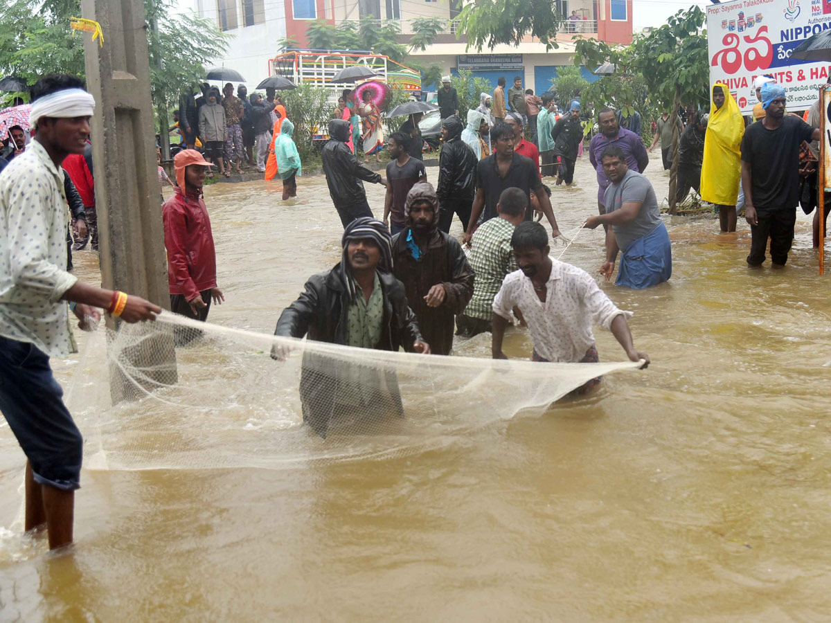 Heavy Rain in Adilabad District Photos - Sakshi5