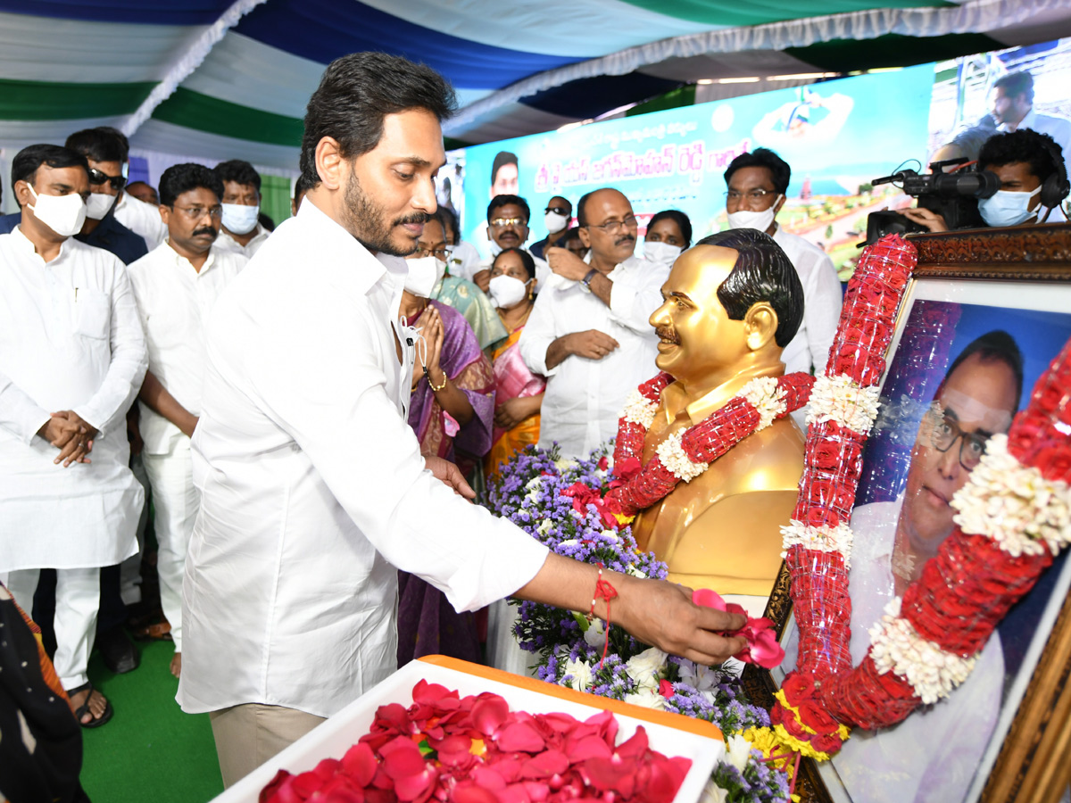 CM Jagan Laying Foundation Stone For Badvel Photo Gallery - Sakshi10