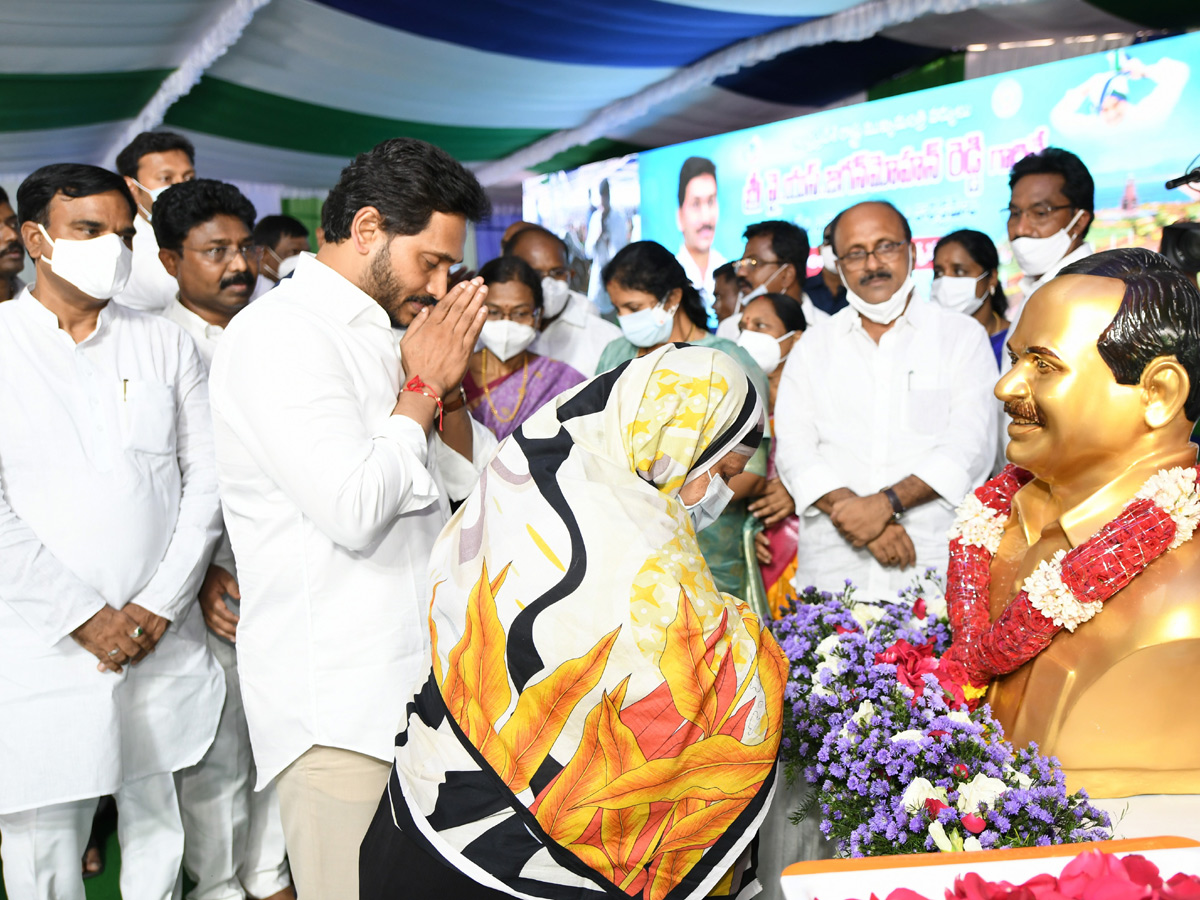 CM Jagan Laying Foundation Stone For Badvel Photo Gallery - Sakshi1