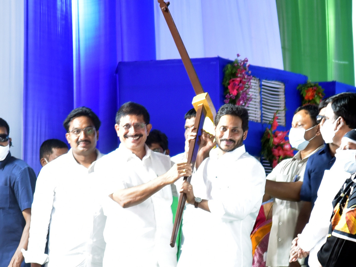 CM Jagan Laying Foundation Stone For Badvel Photo Gallery - Sakshi4