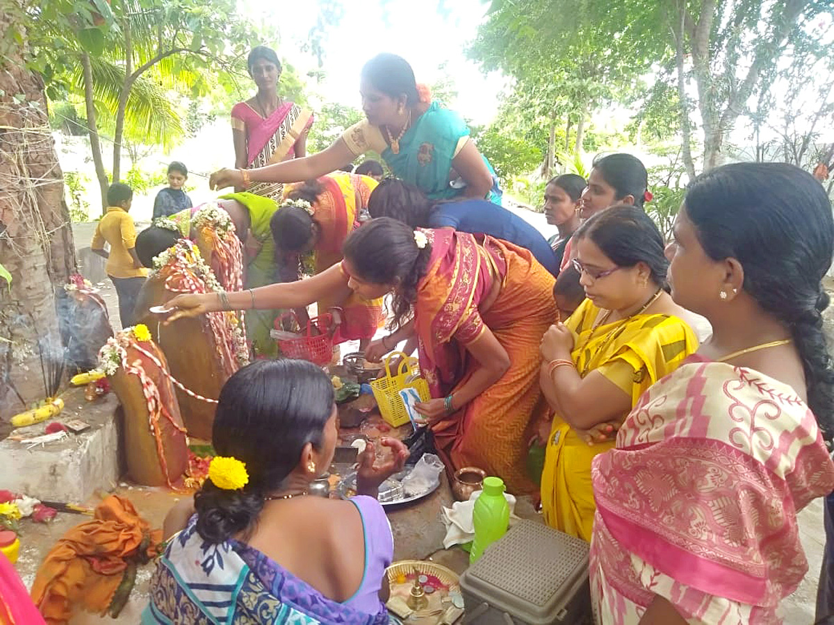 Naga Panchami celebrations in Telangana Photo Gallery - Sakshi12