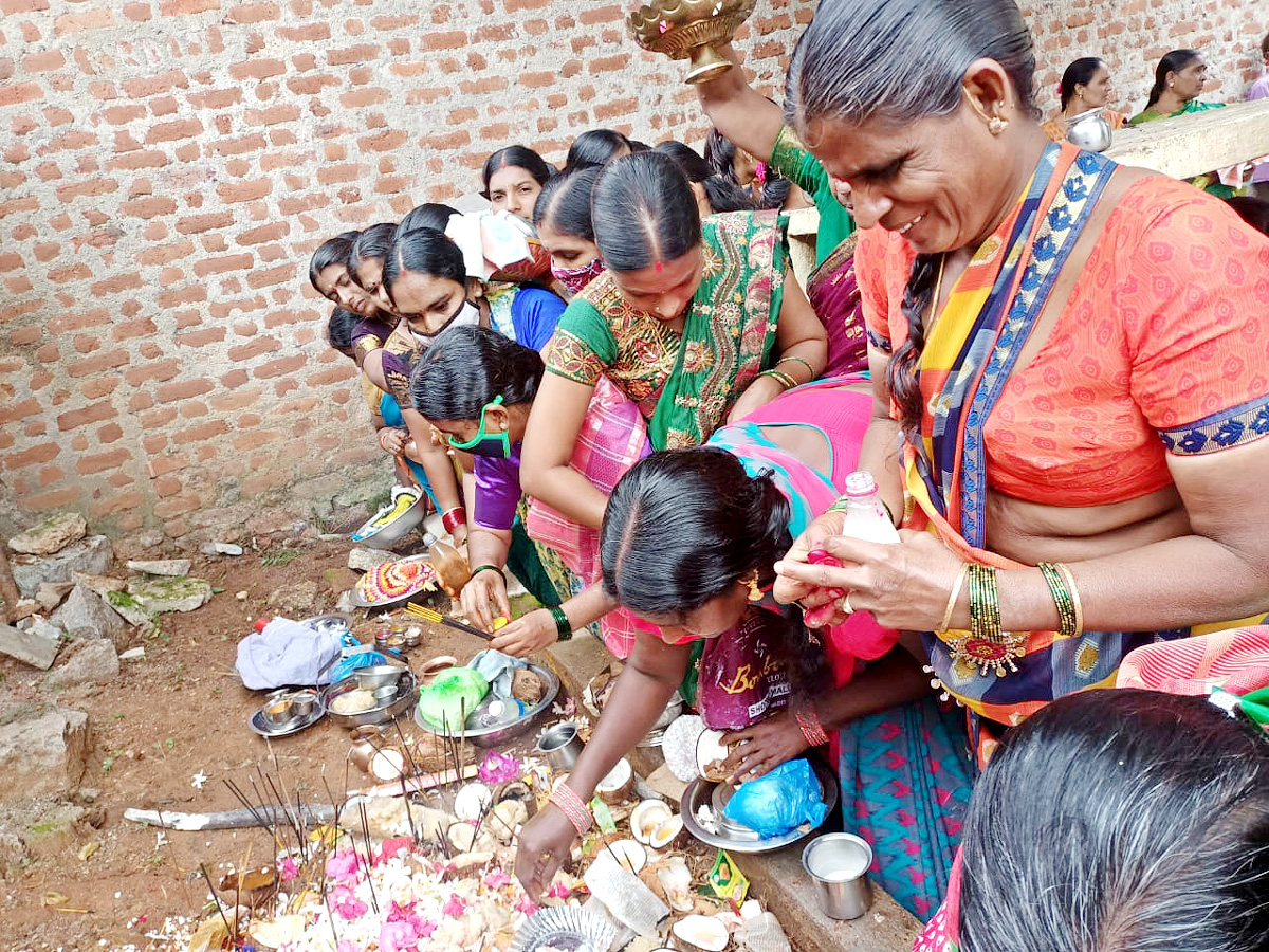 Naga Panchami celebrations in Telangana Photo Gallery - Sakshi6