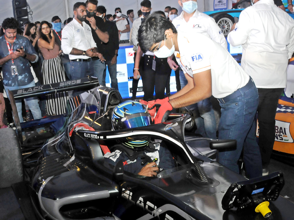 Street Circuit Car Racing In Hyderabad - Sakshi10