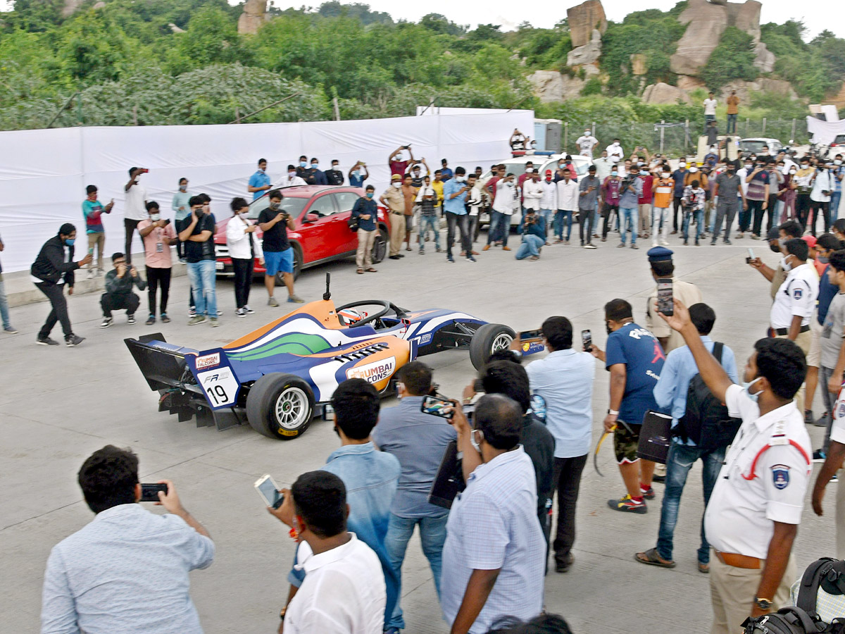 Street Circuit Car Racing In Hyderabad - Sakshi14