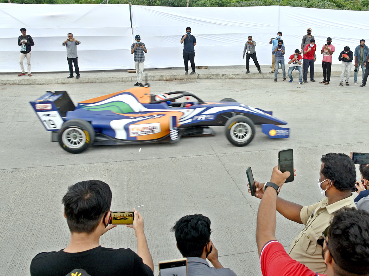 Street Circuit Car Racing In Hyderabad - Sakshi15