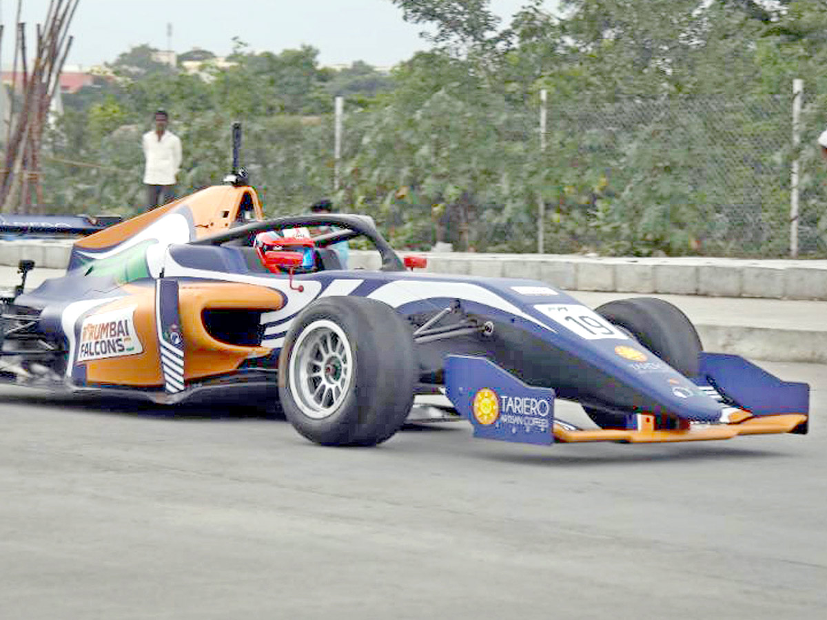 Street Circuit Car Racing In Hyderabad - Sakshi17