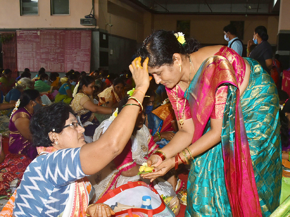 Devotees Rush On The Occasion Of Sravana Masam in Indrakeeladri - Sakshi16