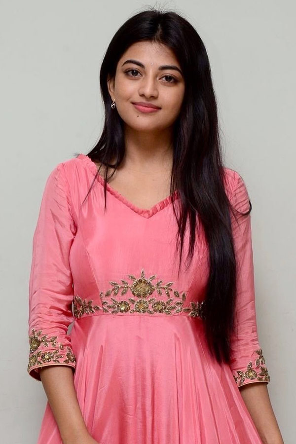 Actress Anandhi Beautiful Photo Gallery - Sakshi8