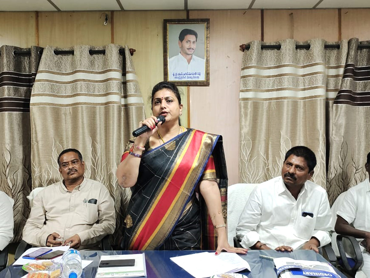 Firebrand MLA Roja Turns as Teacher in Nagari Photo Gallery - Sakshi10