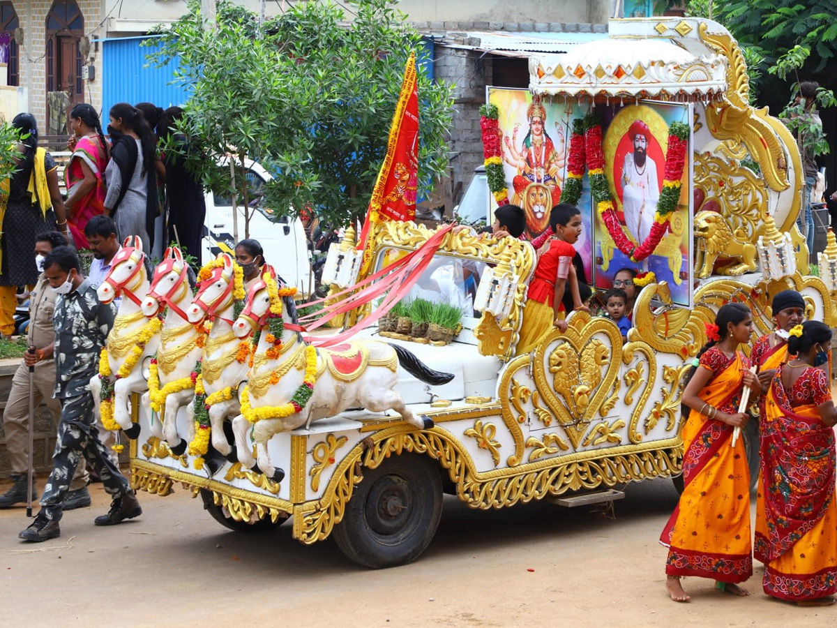 Teej Festival Grandly Celebrated by Tribals at Achampet - Sakshi10