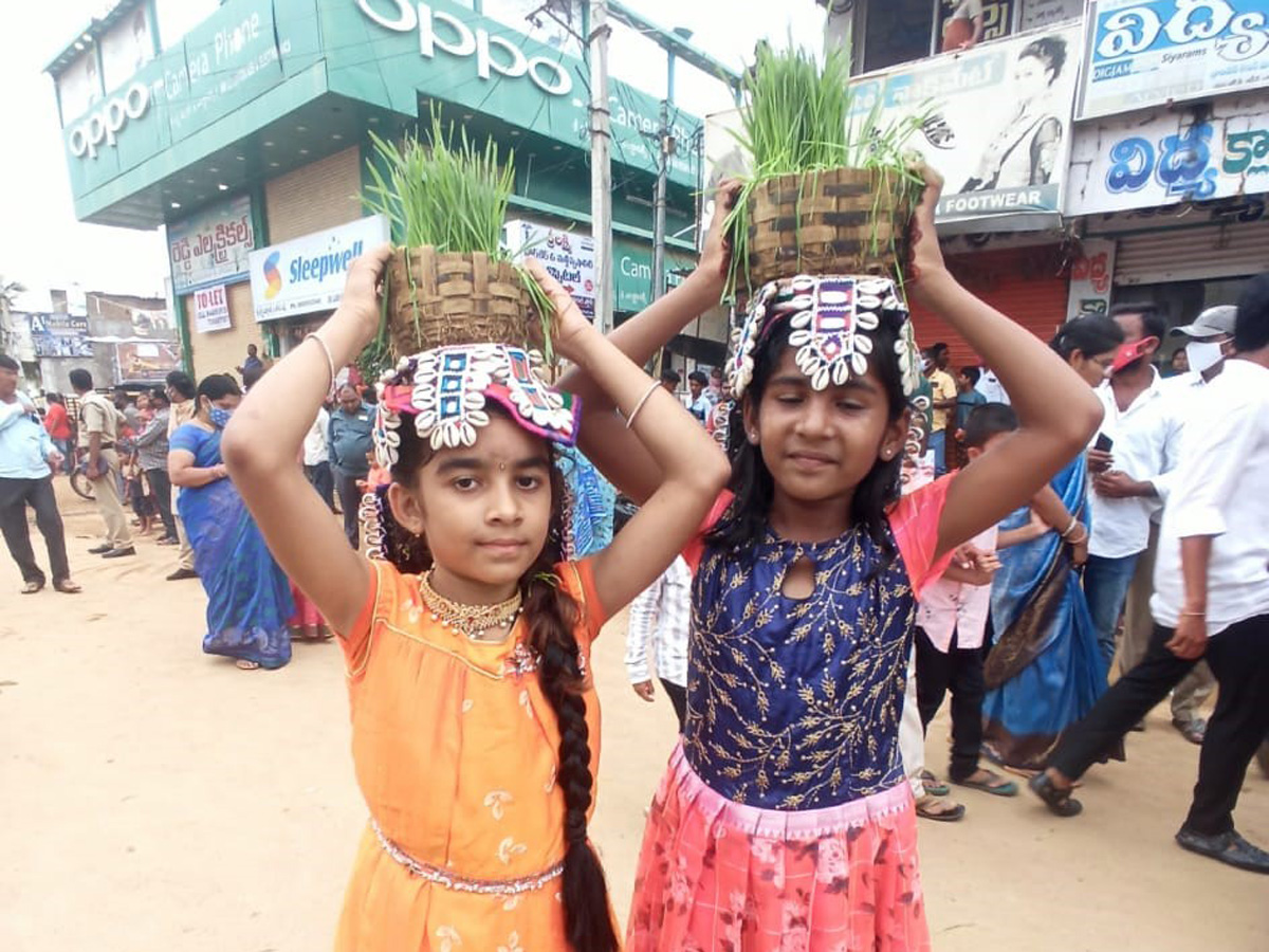 Teej Festival Grandly Celebrated by Tribals at Achampet - Sakshi23