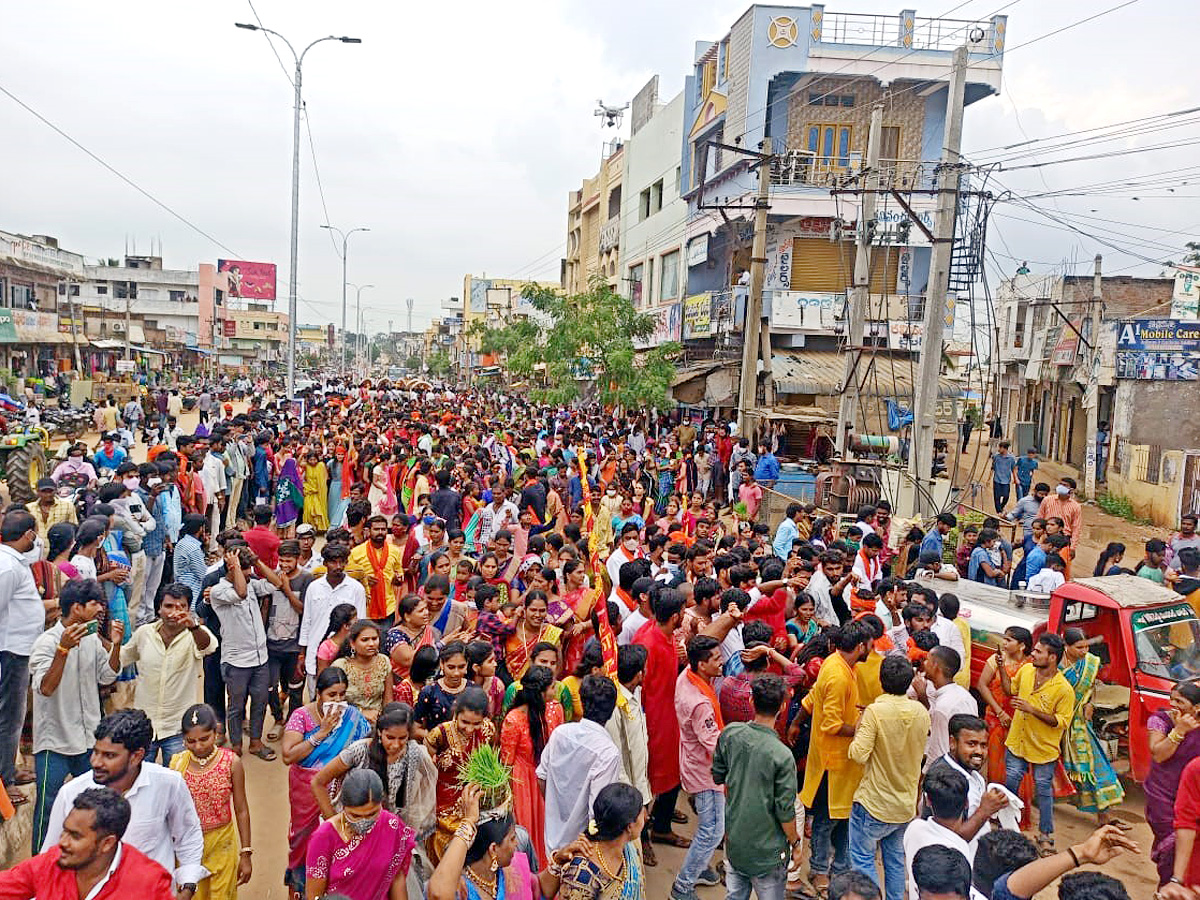 Teej Festival Grandly Celebrated by Tribals at Achampet - Sakshi24