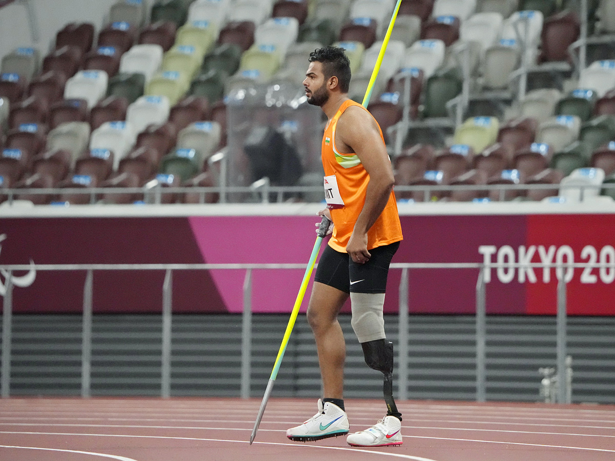 Tokyo Paralympics: Sumit Antil wins gold in javelin throw Photo Gallery - Sakshi10