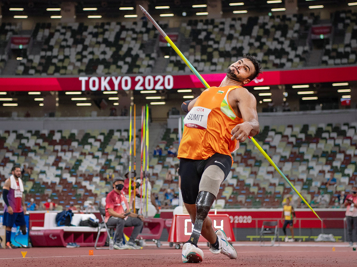 Tokyo Paralympics: Sumit Antil wins gold in javelin throw Photo Gallery - Sakshi1