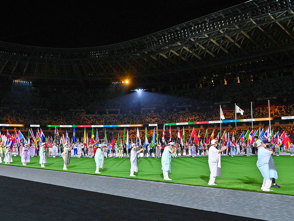 Tokyo Olympics Closing Ceremony Photo Gallery - Sakshi10