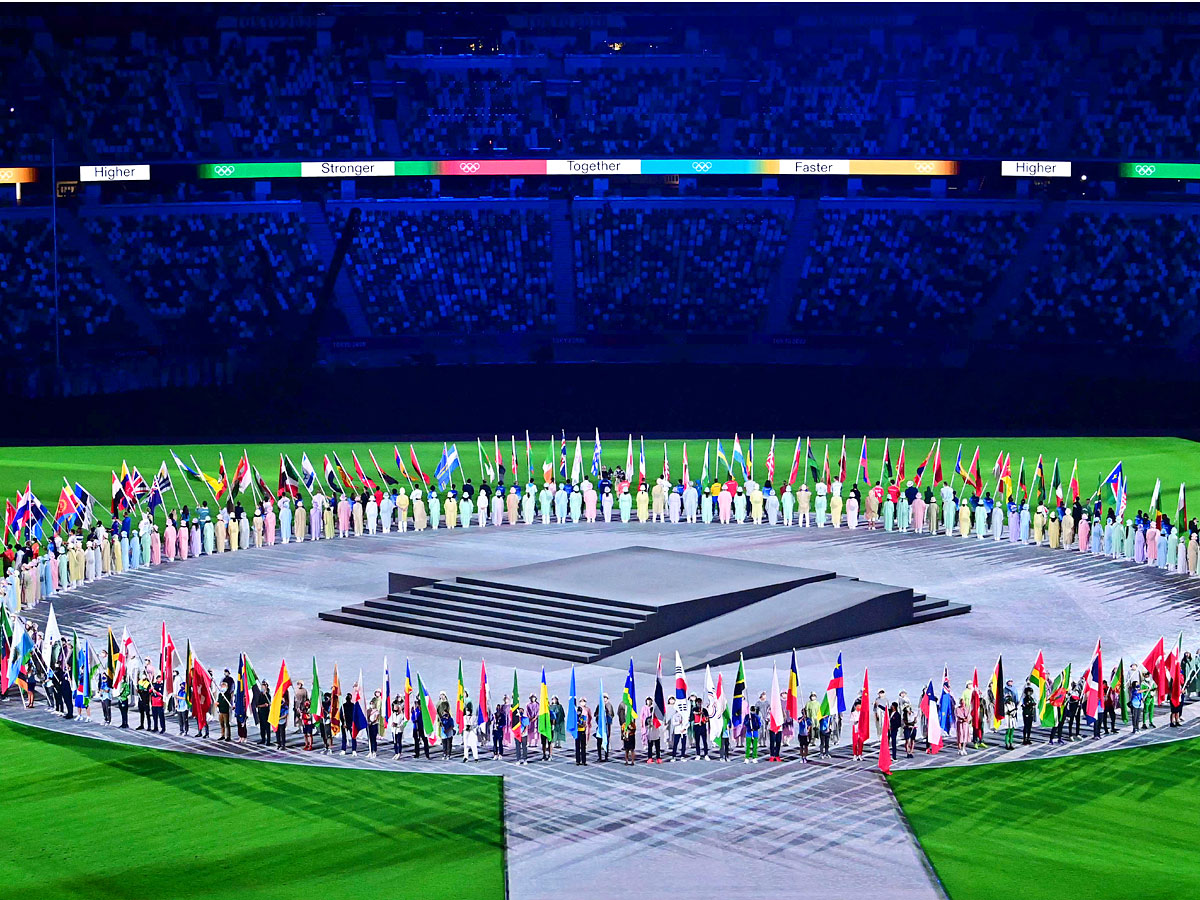 Tokyo Olympics Closing Ceremony Photo Gallery - Sakshi3