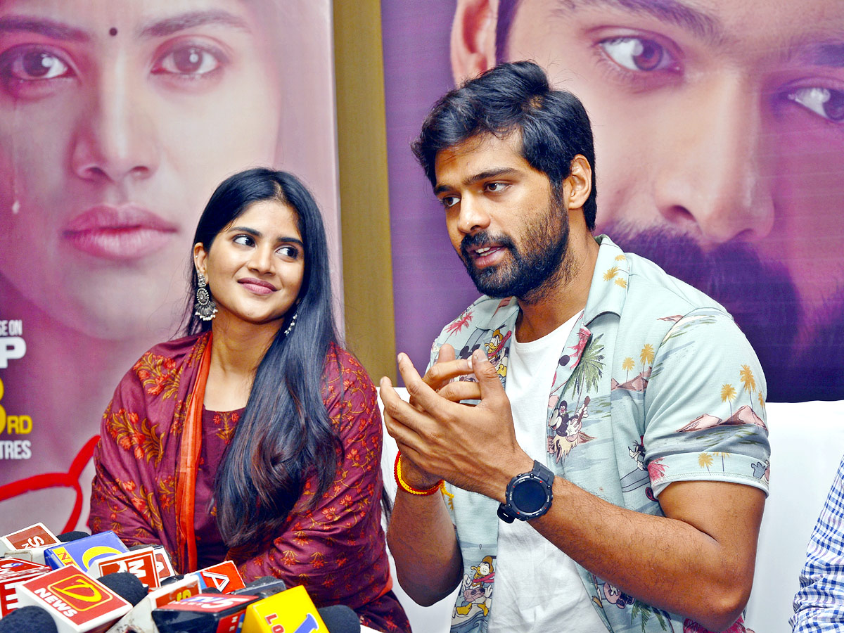 Dear Megha Team in Vijayawada Photo Gallery - Sakshi1