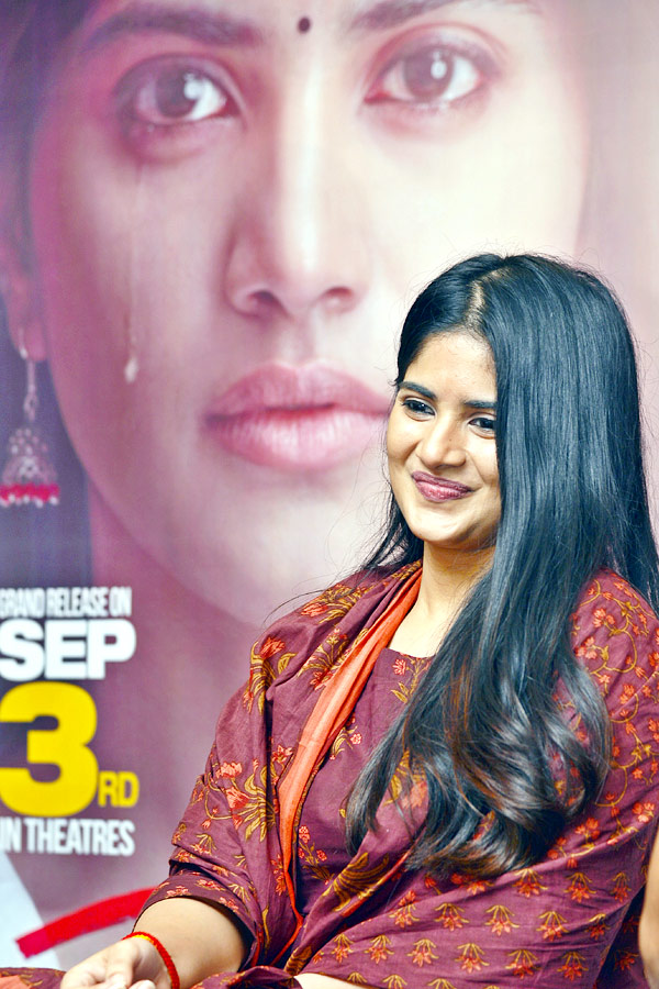 Dear Megha Team in Vijayawada Photo Gallery - Sakshi5