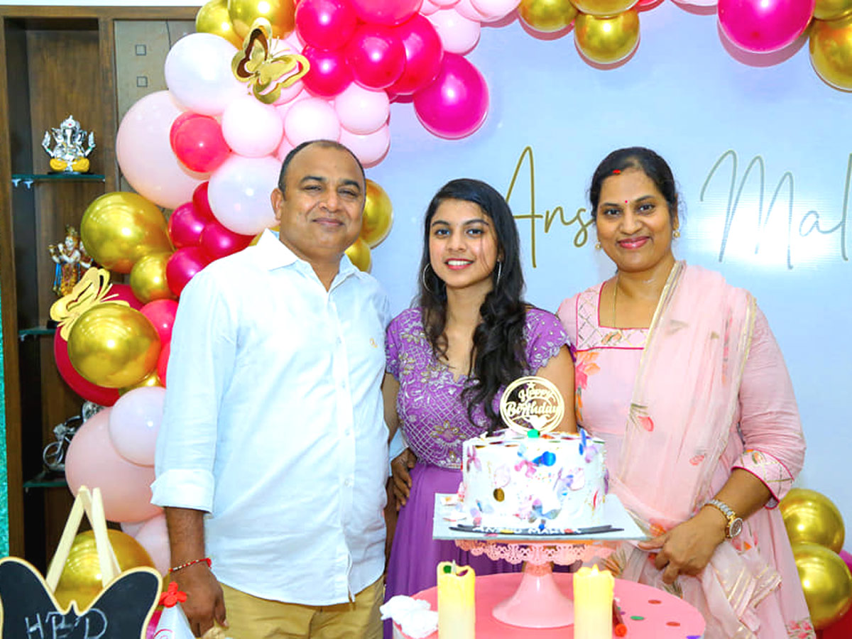 Roja Celebrates Daughter Anshu Malika's birthday Photo Gallery - Sakshi17