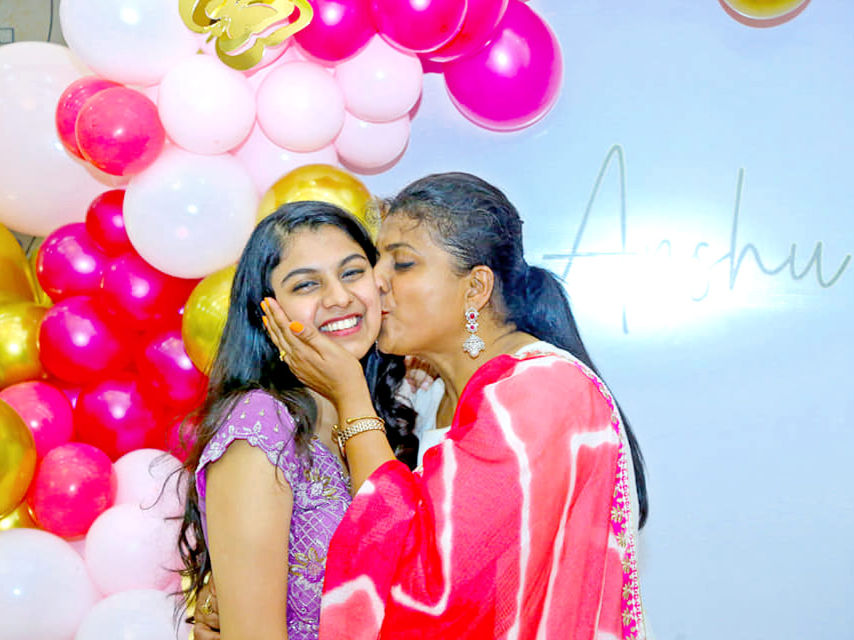 Roja Celebrates Daughter Anshu Malika's birthday Photo Gallery - Sakshi4