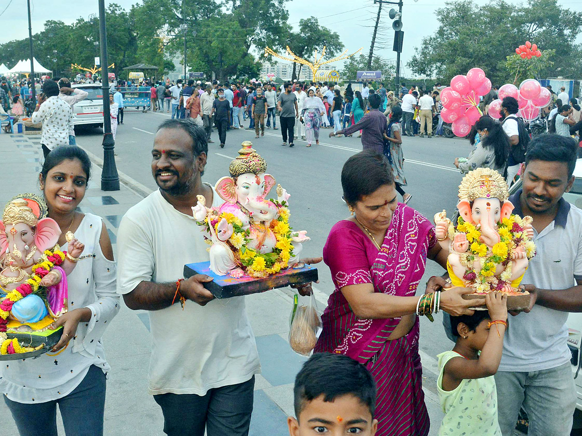 Ganesh Nimajjanam in Tank Bund Photo Gallery - Sakshi3