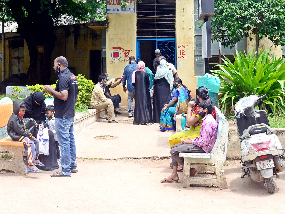 Patient Queue For Fever‌ Hospital Photo Gallery - Sakshi5