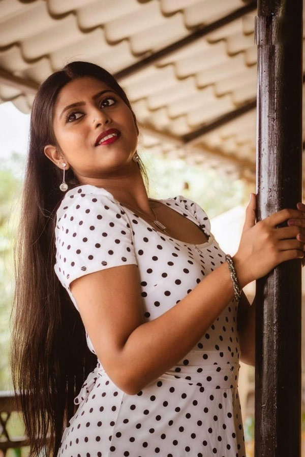 Praneetha Patnaik Photo Gallery - Sakshi17