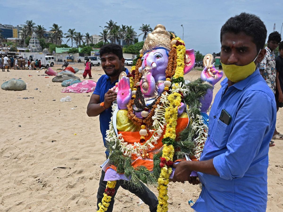 Ganesh Nimajjanam Celebrations - Sakshi10