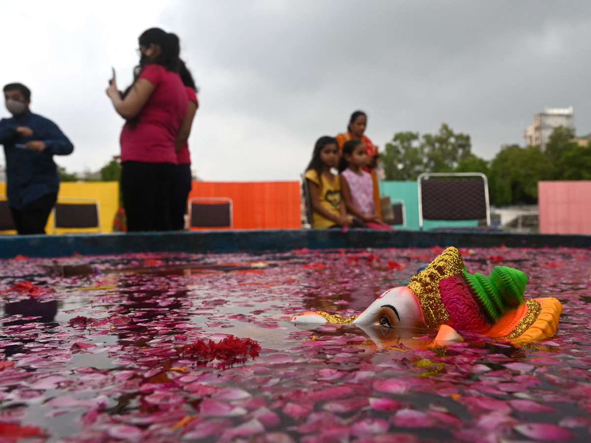 Ganesh Nimajjanam Celebrations - Sakshi11