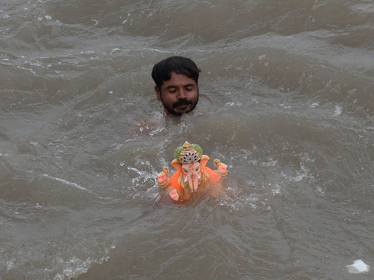 Ganesh Nimajjanam Celebrations - Sakshi16