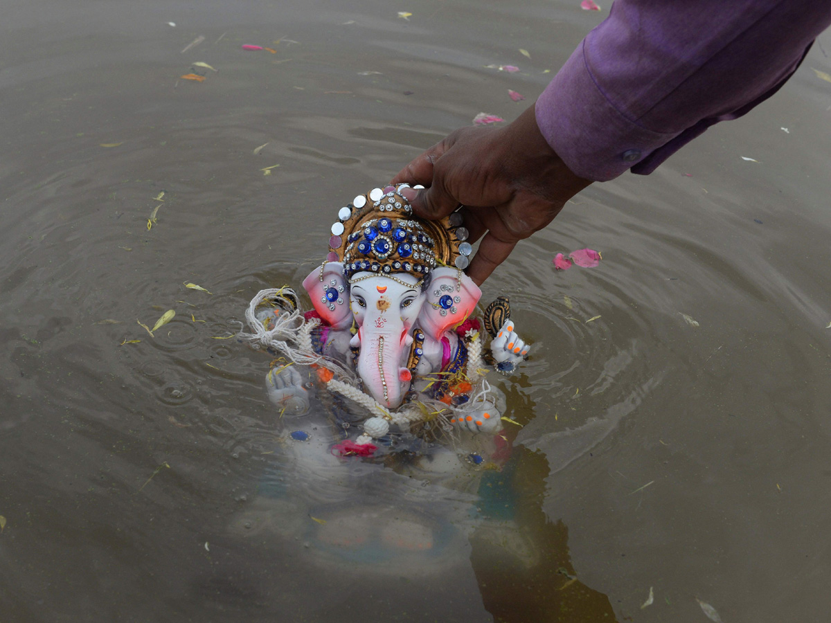 Ganesh Nimajjanam Celebrations - Sakshi18