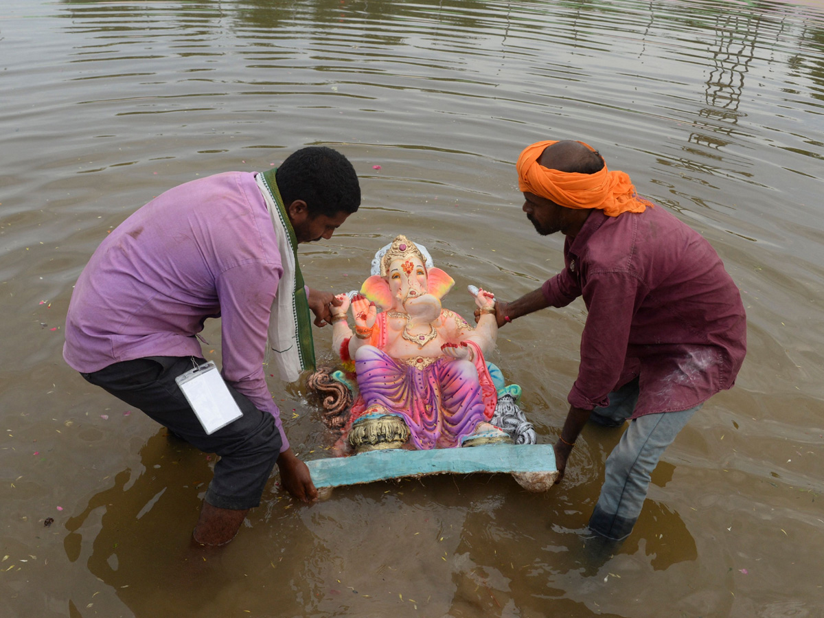 Ganesh Nimajjanam Celebrations - Sakshi20