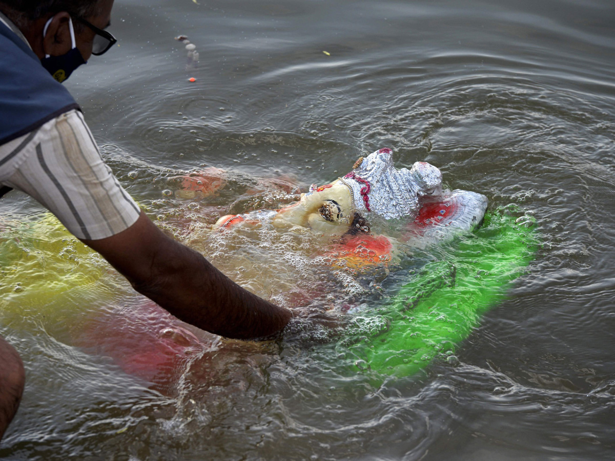 Ganesh Nimajjanam Celebrations - Sakshi32