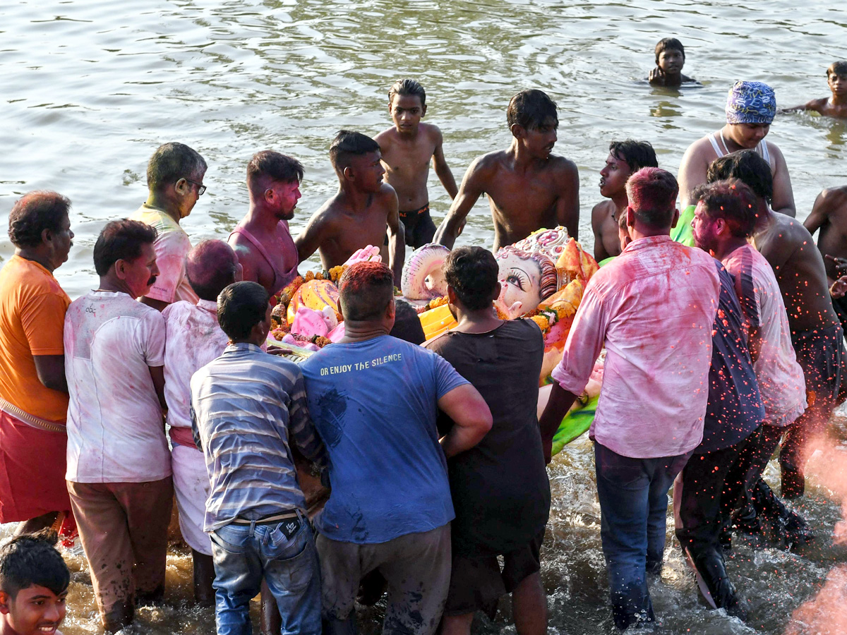 Ganesh Nimajjanam Celebrations - Sakshi37