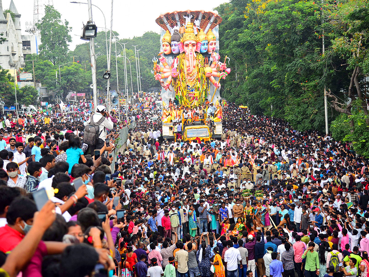 khairatabad ganesh nimajjanam Photo Gallery - Sakshi13