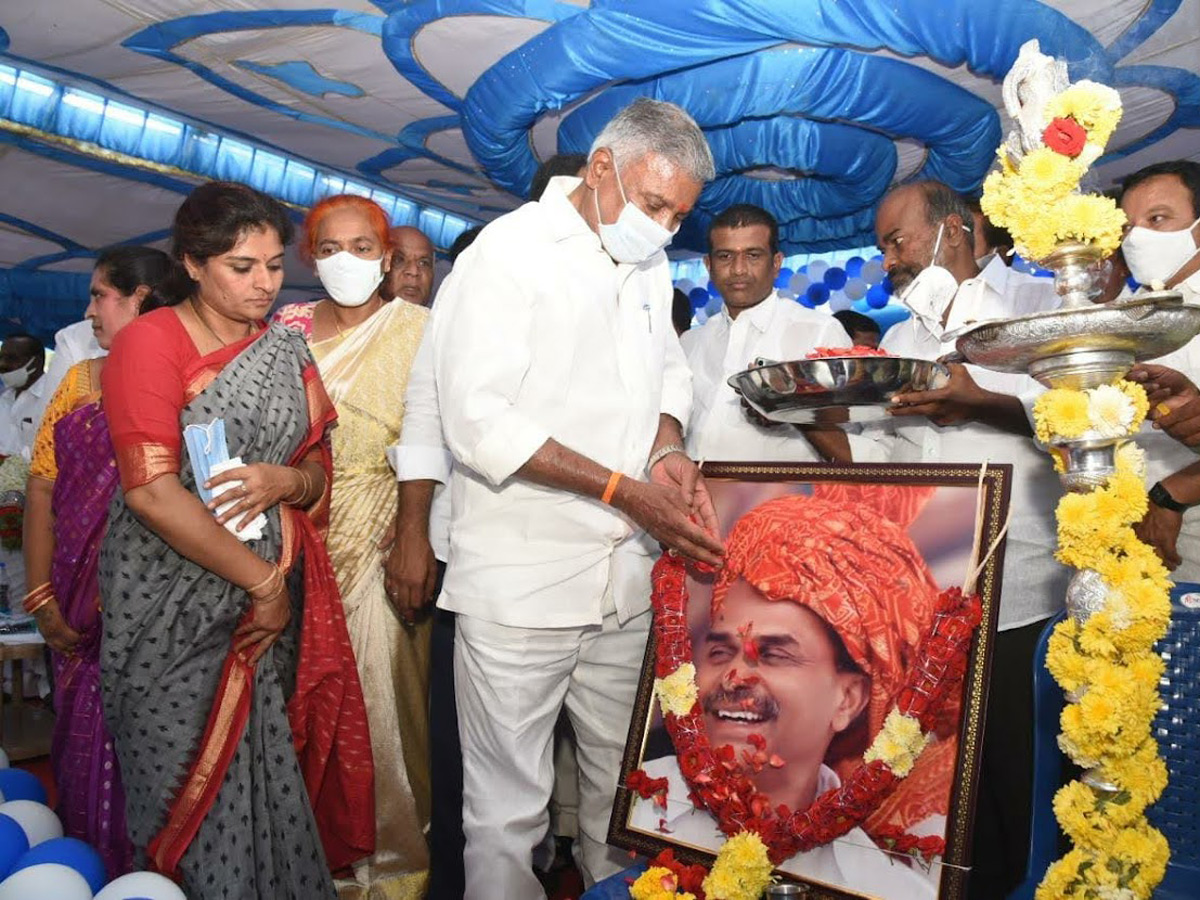 YS Rajasekhara Reddy Vardhanthi Photo Gallery - Sakshi4