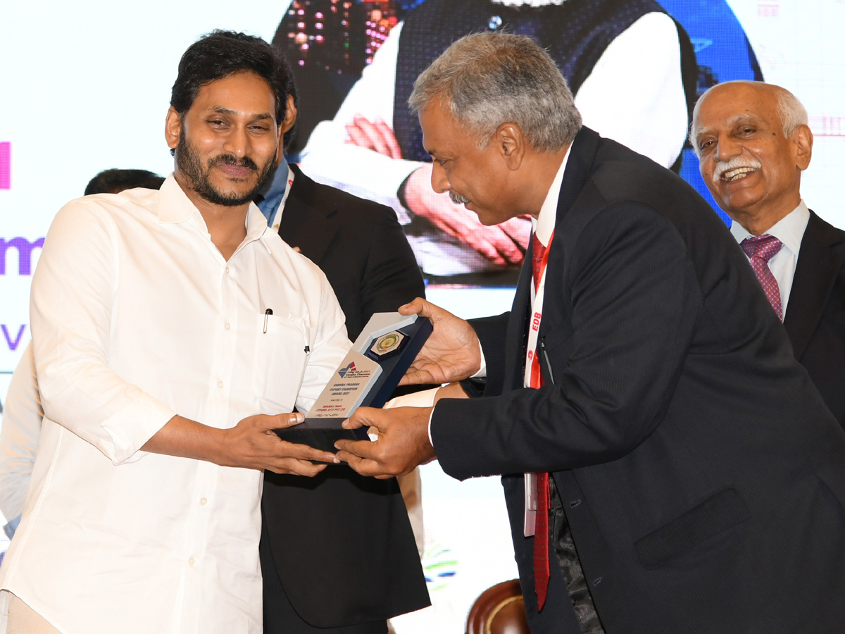 Vanijya Utsavam 2021 YS Jagan Give Industry And Export Champion Awards Photo Gallery - Sakshi13