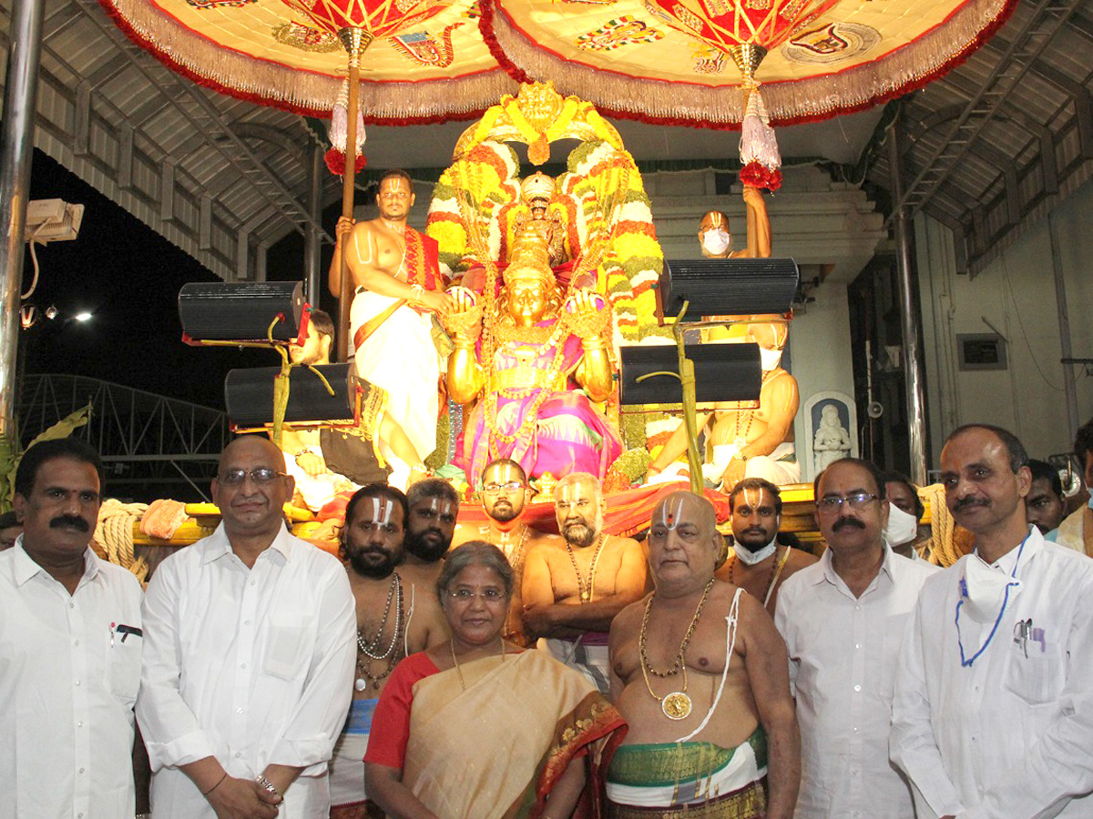 Tirumala Pournami Garuda Seva Photos - Sakshi2