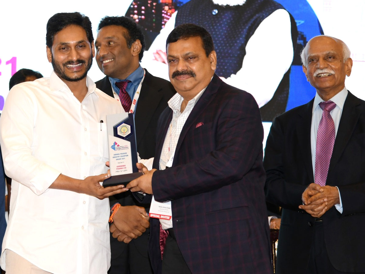 Vanijya Utsavam 2021 YS Jagan Give Industry And Export Champion Awards Photo Gallery - Sakshi8