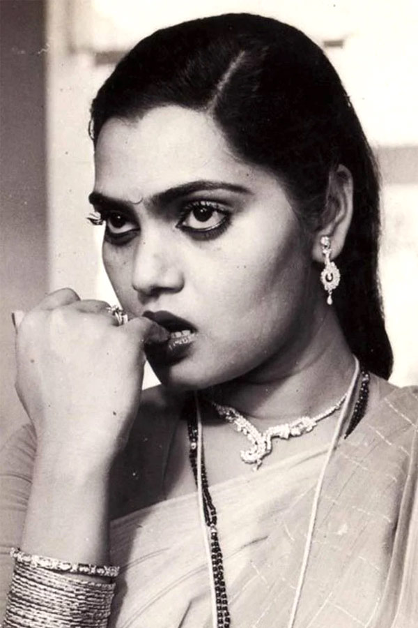 Silk Smitha Special Photo Gallery - Sakshi8